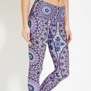Wolven Threads Chakra Legging
